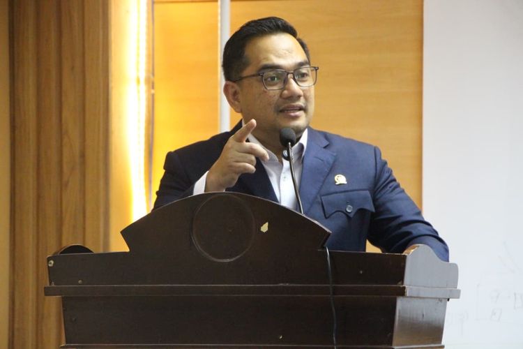 Ketua Komisi II Dorong Revisi UU ASN untuk Permudah Mutasi-Penempatan ke Daerah 3T 
