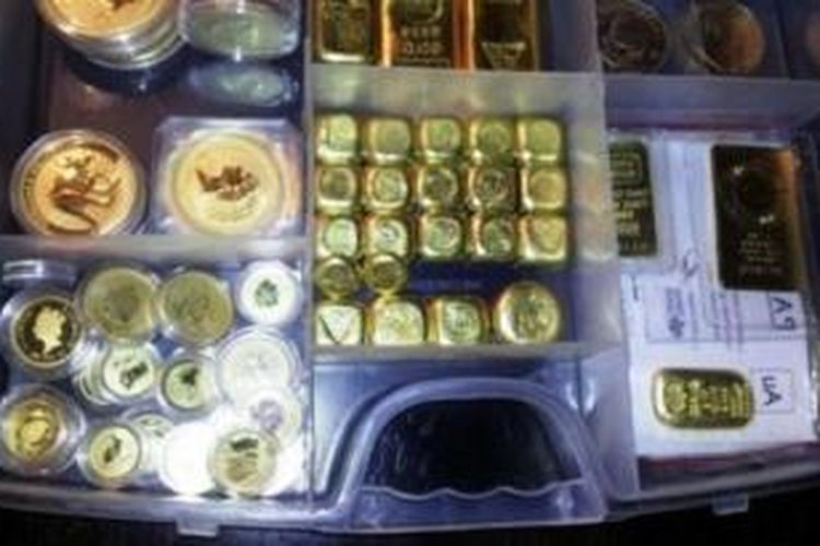 Emas batangan senilai Rp 2 miliar yang dicuri dari sebuah rumah di Brisbane Utara.