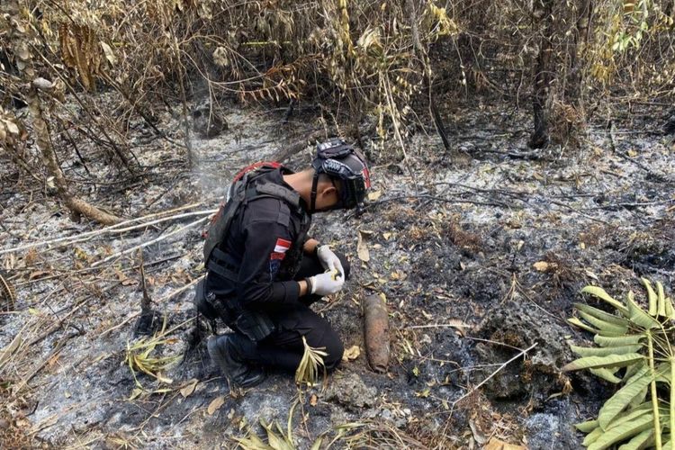 Mortir Peninggalan PD 2 Ditemukan di Hutan Biak Papua Saat Karhutla