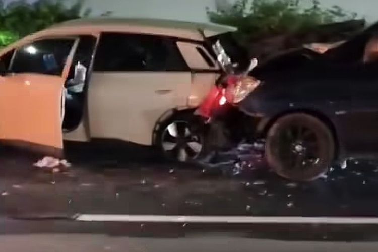 Tabrakan Beruntun di Tol JORR Arah Kampung Rambutan, 4 Orang Luka