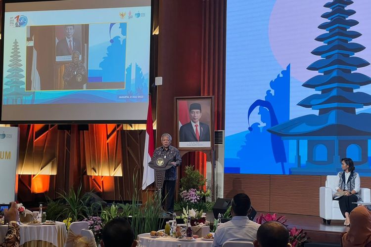 Menteri PUPR Basuki Hadimuljono saat berpidato pada acara National Stakeholders Forum - First Announcement of 10th WWF 2024 di Jakarta, Jumat (8/7/2022).