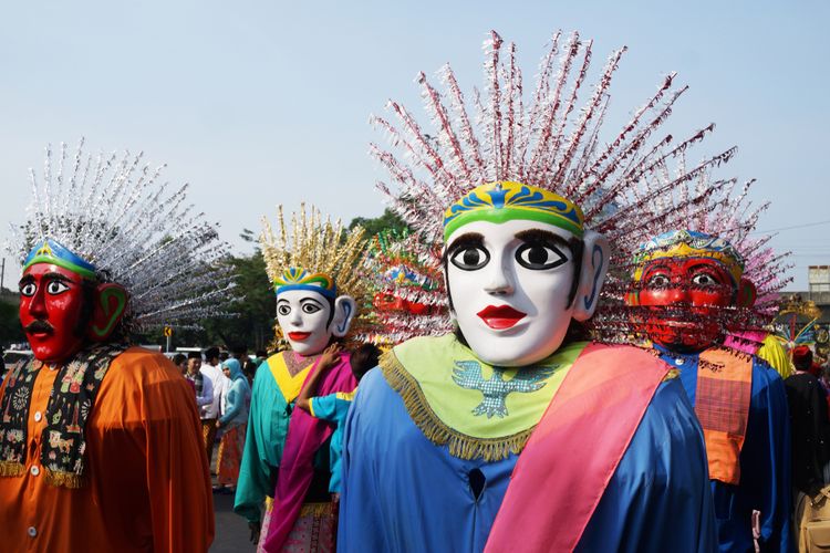 Ilustrasi ondel-ondel. Ikon budaya Betawi ini kerap muncul pada perhelatan seperti Jakarta Fair atau Pekan Raya Jakarta.