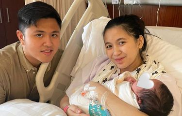 Ashilla Zee melahirkan anak pertamanya.