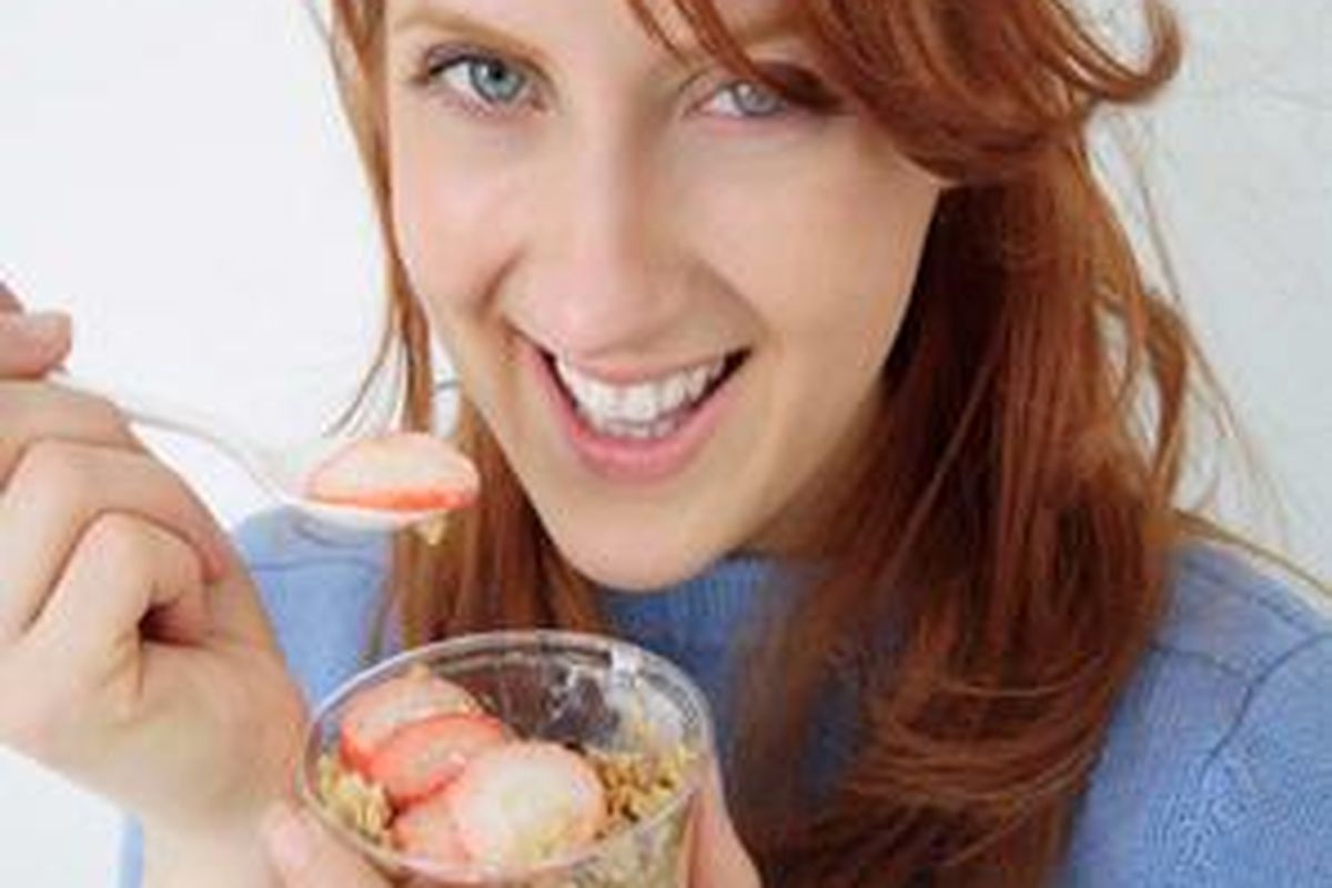 Yogurt, salah satu makanan sumber probiotik