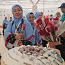 Tangis Haru Jemaah Haji Indonesia Disambut Mawar di Bandara Jeddah
