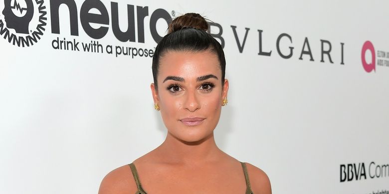 Artis peran Lea Michele menghadiri 25th Annual Elton John AIDS Foundation's Academy Awards Viewing Party di The City of West Hollywood Park, West Hollywood, Minggu (26/2/2017).