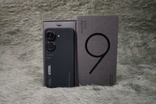 Unboxing Zenfone 9, HP Snapdragon 8 Plus Gen 1 Harga Mulai Rp 8 Juta 