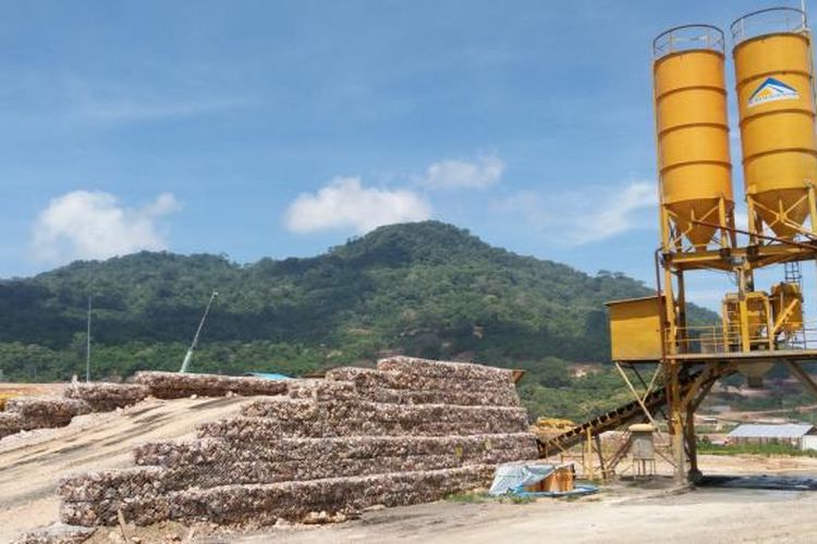 Proyek tambang emas dan mineral PT Bumi Suksesindo (BSI) diwilayah Tumpang Pitu Banyuwangi ditetapkan sebagai objek vital nasional