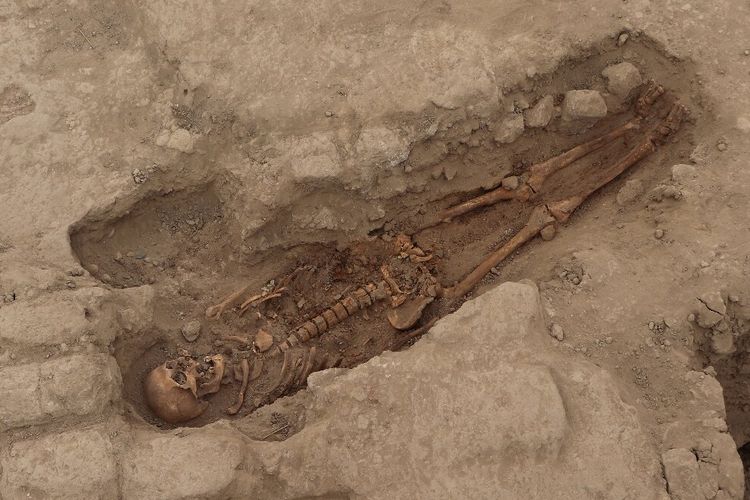 Penemuan makam kuno di Peru. Arkeolog menemukan makam kuno Peru yang memberi petunjuk tentang peradaban budaya Wari.