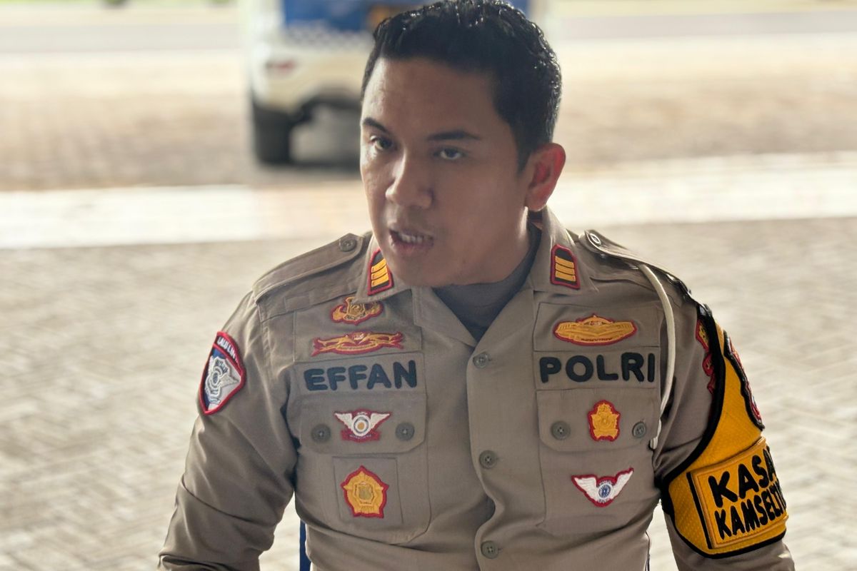 Kasatlantas Polres Probolinggo Effan mengingatkan bahwa sepeda listrik dilarang digunakan di jalan umum. 