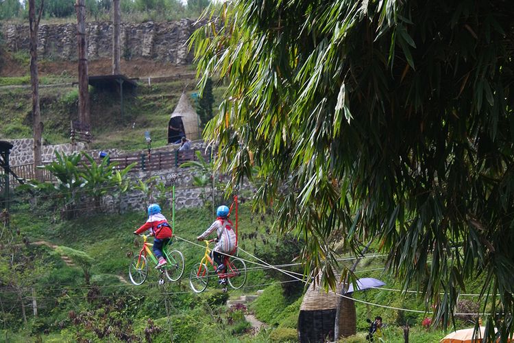 Salah satu faislitas di The Lodge Maribaya, Lembang.