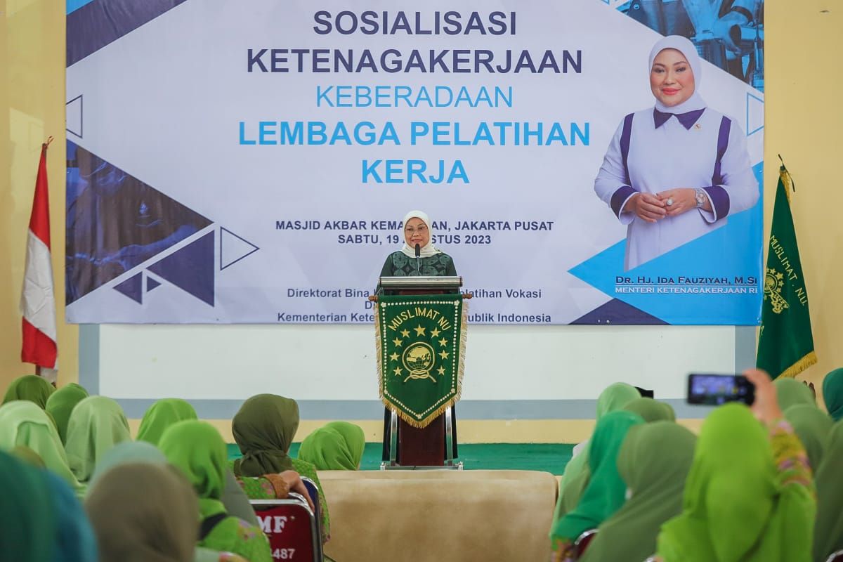 Menteri Ketenagakerjaan (Menaker) Ida Fauziyah pada acara Sosialisasi BLK Komunitas di Jakarta, Sabtu (19/8/2023).