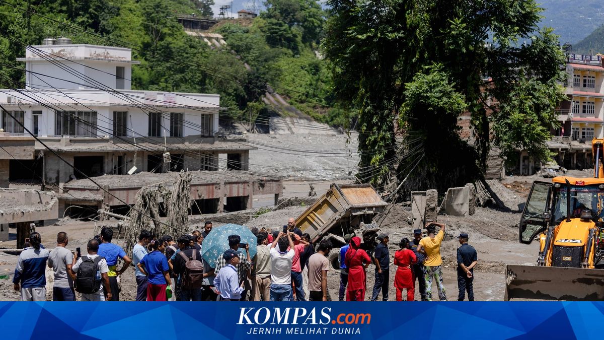 Dramatic Rescue: Two Survivors Found After 9 Days in Nepal Floods