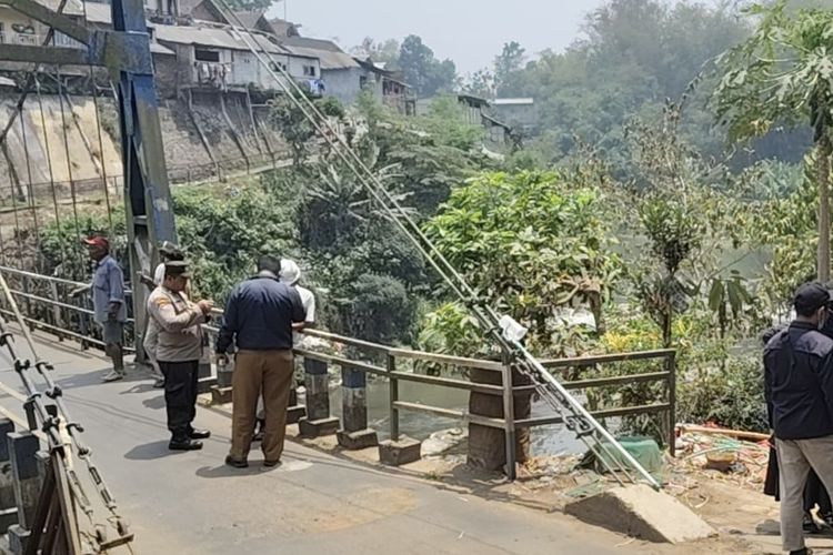 Air Sungai Brantas Berubah Ungu, PJT Tunggu Hasil Lab untuk Pastikan Kandungan