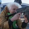 Batalyon Babushka: Pasukan Nenek-nenek yang Siap Lindungi Ukraina dari Rusia