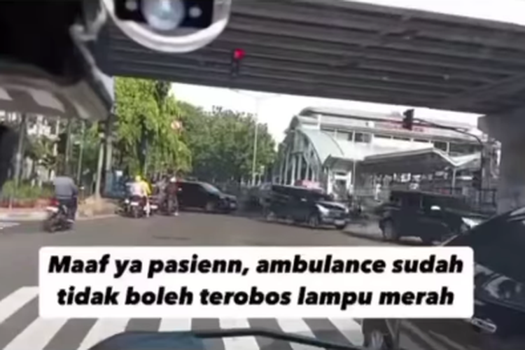 [POPULER OTOMOTIF] Polisi Tegaskan Ambulans yang Bertugas Tidak Kena Tilang | Syarat dan Biaya Resmi Perpanjangan STNK | Bisakah Budaya Nembak KTP Saat Bayar Pajak Kendaraan Dihilangkan?