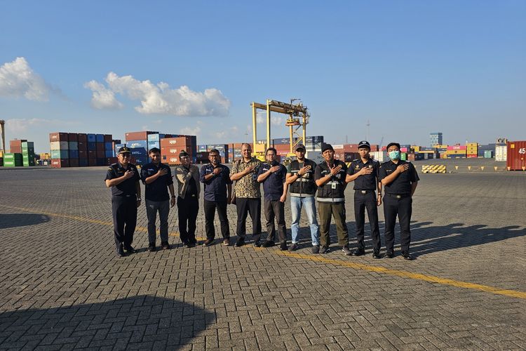 Satgassus Pencegahan Korupsi Mabes Polri melakukan kunjungan pendampingan ke Pelabuhan Tanjung Perak, Surabaya, Jawa Timur pada 25-27 September 2023.