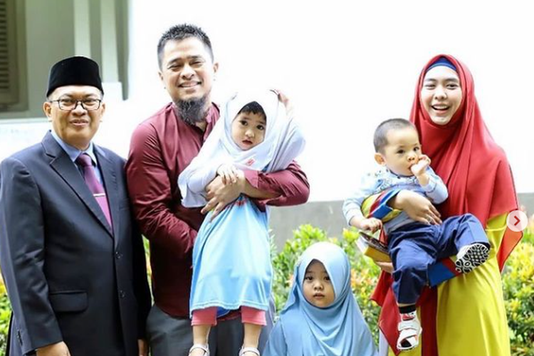 Oki Setiana Dewi berduka atas kepergian Wali Kota Bandung, Oded M Danial.