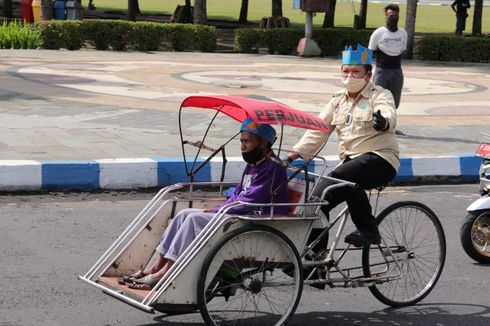 Naik E-becak, Keren!