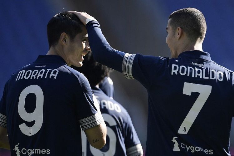 Cristiano Ronaldo dan Alvaro Morata saat membela Juventus pada Liga Italia 2020-2021.