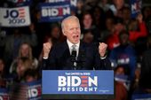 Menang Telak di Carolina Selatan, Joe Biden Jadi Penantang Terberat Bernie Sanders