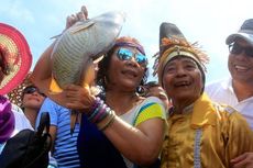 Ribuan Orang Tangkap Ikan Bersama dalam Festival Mane'e di Talaud