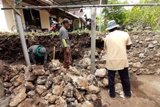 Warga Gunungkidul Bongkar Talud yang Diduga Jadi Sarang Ular Kobra