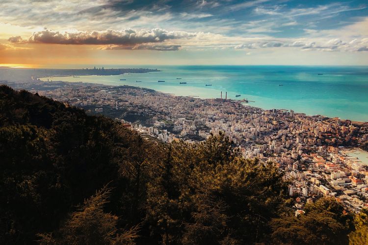 Ilustrasi Kota Jounieh di Lebanon.