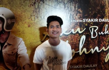 Эрик пен Ксюша секс видео Наташа порно жасырын камера