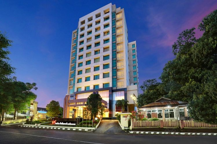 Bangunan Swiss-Belhotel Maleosan Manado. 