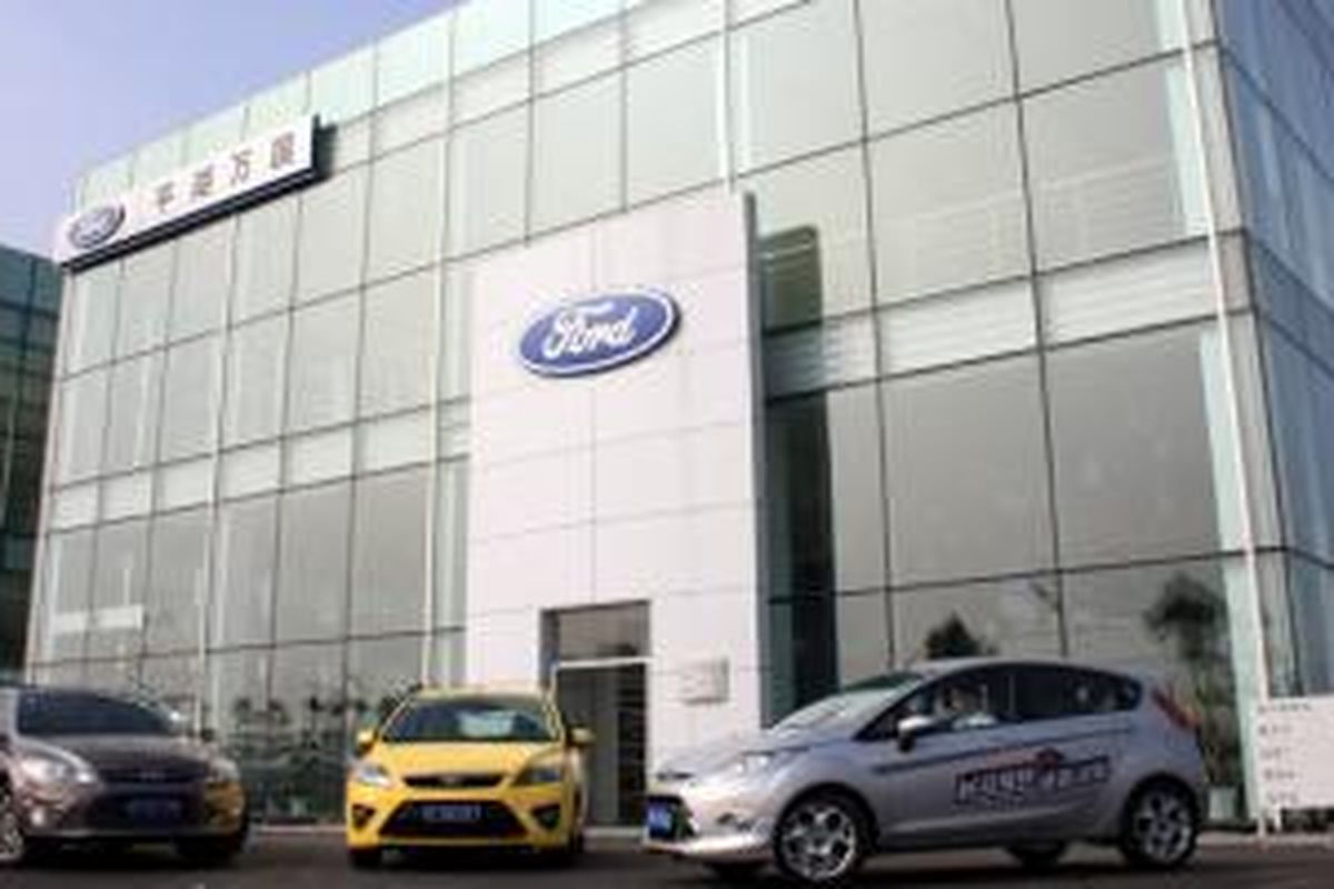 Ford dan Gm merayakan tahun baru dengan recall di China.