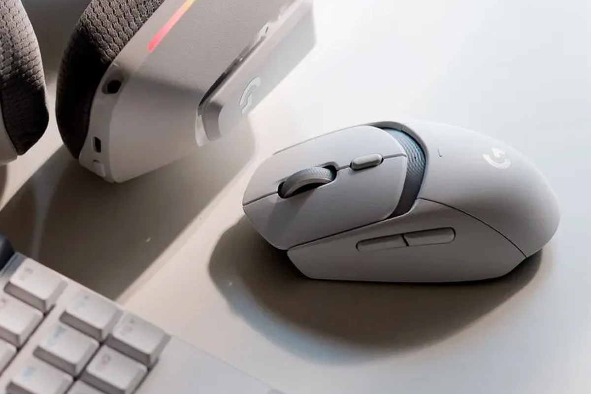 Cara mengatasi mouse wireless tidak berfungsi.