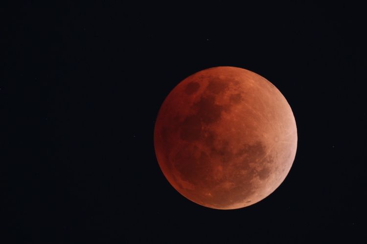 11 Link Live Streaming Gerhana Bulan Total Malam Ini di Zona Waktu WIB, WITA, dan WIT