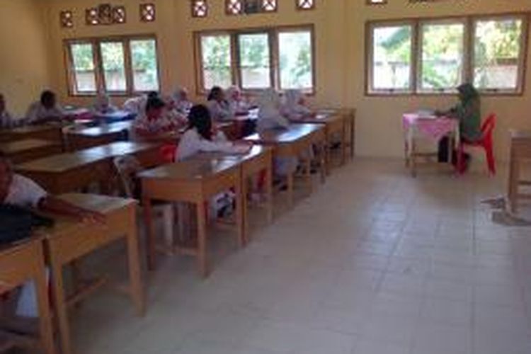 Ribuan guru di wilayah perbatasn Nunukan gagal mendapat tunjangan khusus karena minimnya layanan informasi.