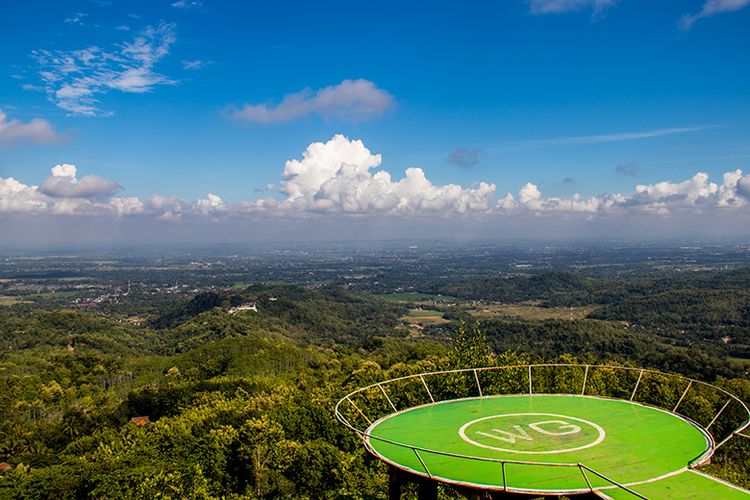 Spot Foto Helipad di Watu Goyang.