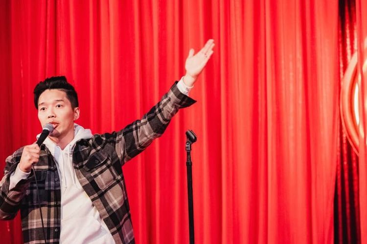 Komedian Alex Duong Meninggal Dunia karena Kanker Langka, Bisa Menyebar Sangat Cepat