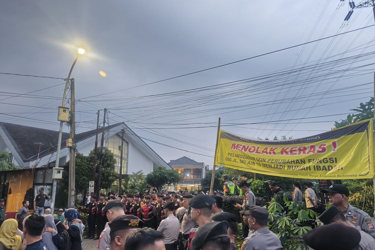 Kronologi Sengketa GSG Arcamanik Bandung: Dari Tempat Ibadah ke Aksi Protes