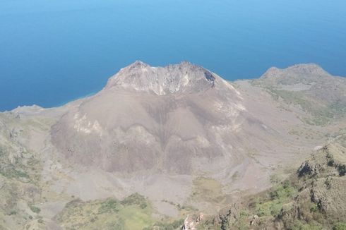 Gunung Api Ile Werung di Lembata Meletus, Air Laut Sempat Naik Sekitar 1 Meter