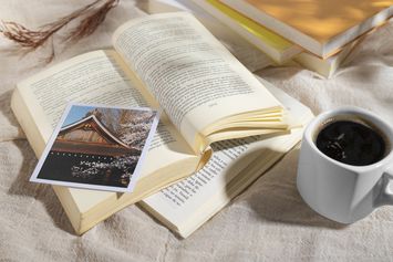 Apa Itu Bookstagram? Kenali Komunitas Pecinta Buku di Instagram