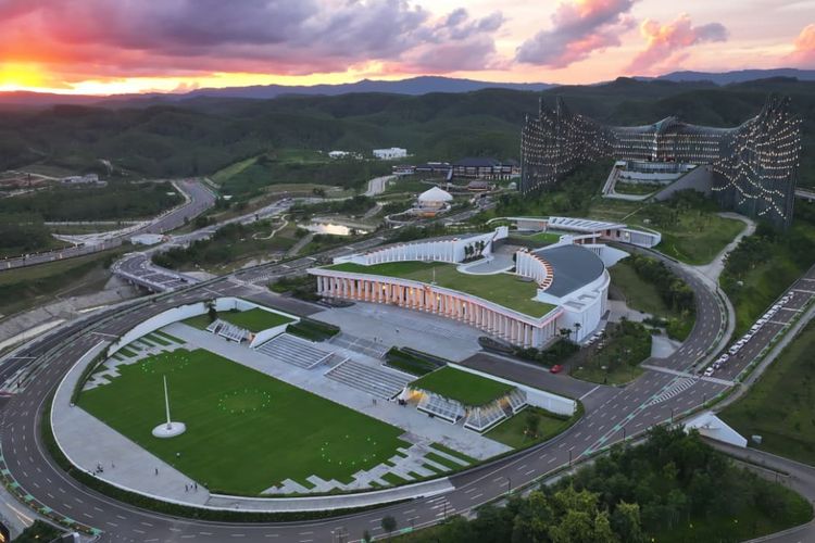 Istana Negara Ibu Kota Nusantara (IKN) di Penajam Paser Utara, Kalimantan Timur (Kaltim), Senin (12/1/2026). Presiden Prabowo pertama kalinya mengunjungi IKN dan menginap sejak menjabat sebagai Presiden RI. 