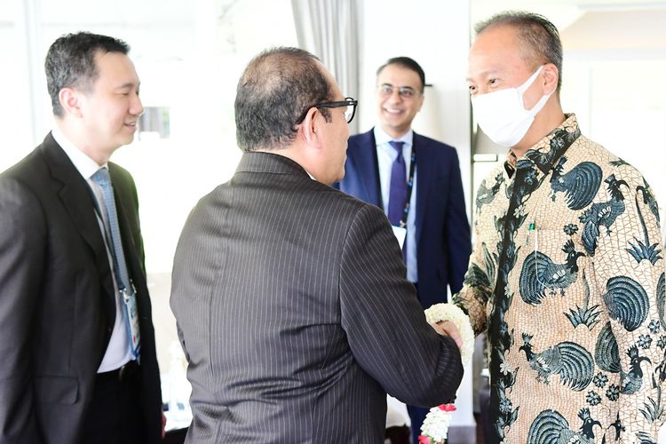 Menteri Perindustrian Agus Gumiwang Kartasasmita saat menghadiri Pertemuan ke-8 IMT-GT yang diselenggarakan di Phuket, Thailand pada 15-16 September 2022.