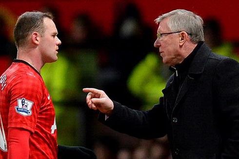 PSG: Siapa Tak Mau Diperkuat Rooney?