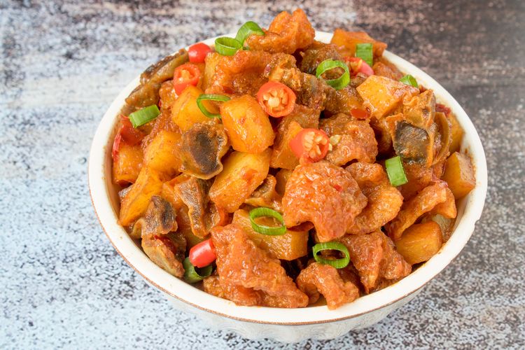 Resep Opor Ayam Semur Daging Sambal Goreng Dan Rendang Untuk Sajian Lebaran Halaman All Kompas Com