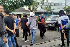 Dua Penjual Masker di Pinggir Jalan Tewas Diseruduk Mobil