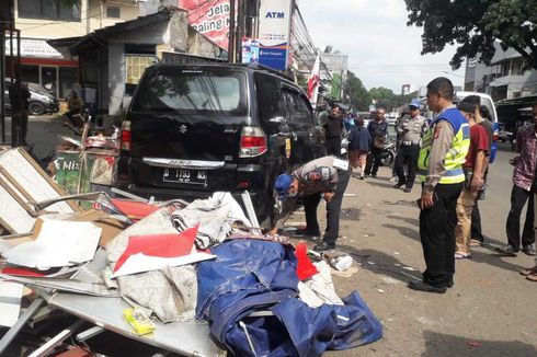 Minibus Hilang Kendali di Bandung Tabrak PKL dan Pejalan Kaki, 7 Orang Luka