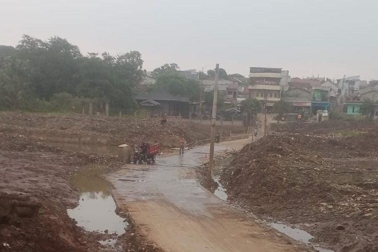 Banjir Bulak Barat Depok Surut, Warga Kini Tak Perlu Memutar dan Hemat Waktu 30 Menit ke Pasir Putih