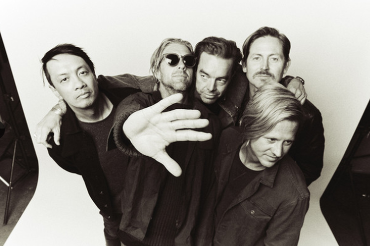 Lirik dan Chord Lagu Dare You to Move - Switchfoot