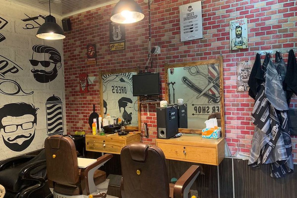 Dreg?s Barbershop di Jalan Cipto Mangunkusumo, Kota Tangerang