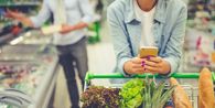 Daya Beli Tertekan, Masyarakat Mulai Downgrade Gaya Hidup