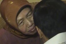 Pulang Kampung, Jokowi Sungkem Ibunda di Solo
